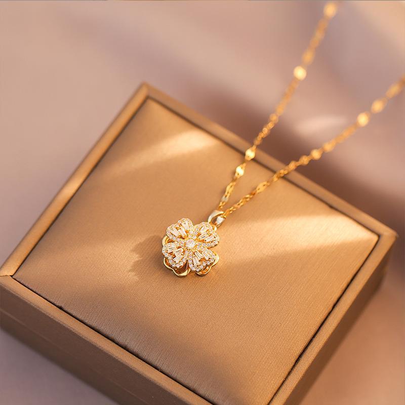 Rotating Four Leaf Clover Zircon Stainless Steel Necklace