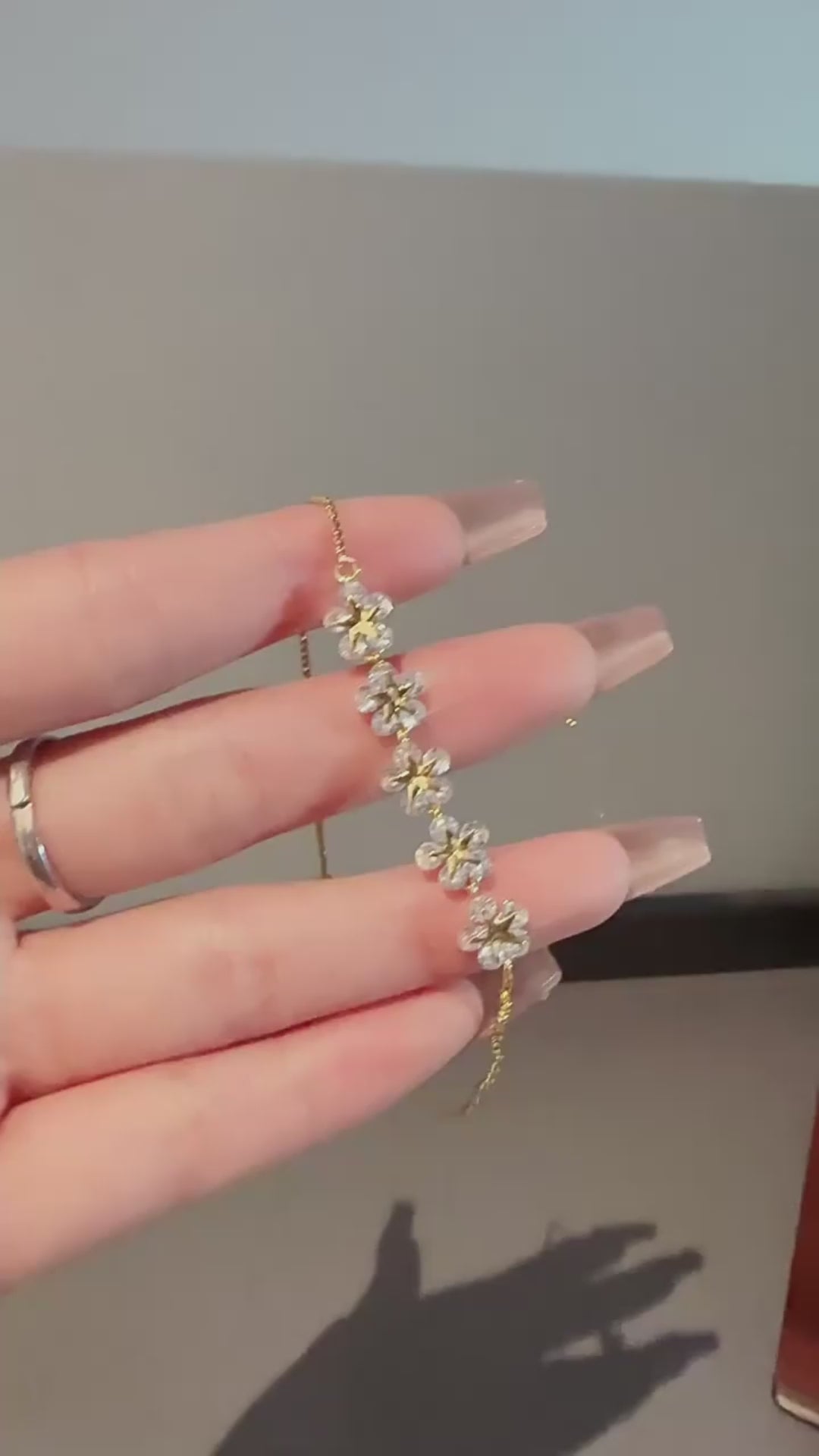 18K Gold-Plated Flower Cubic Zirconia Snake Bone Chain Adjustable Bracelet